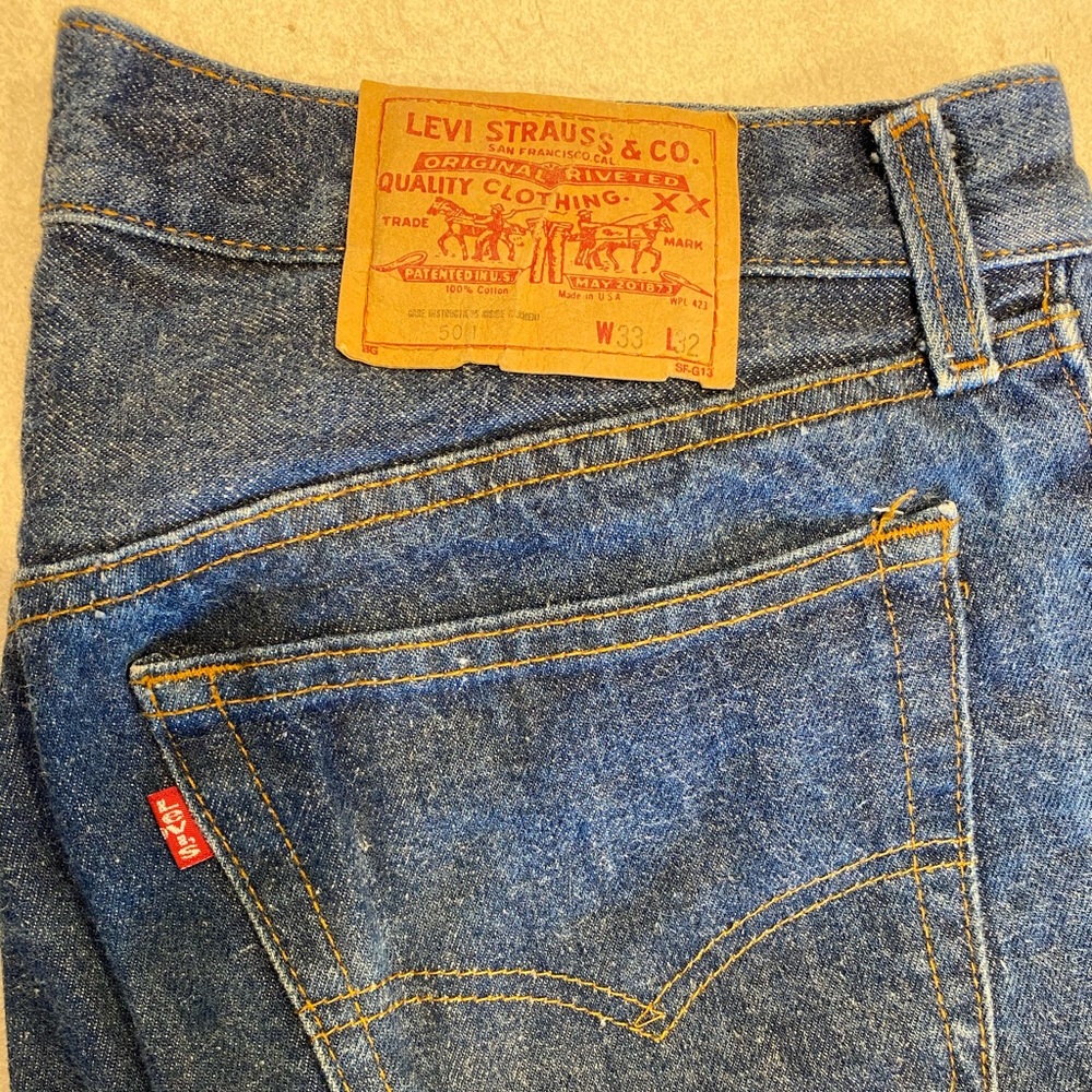 Vintage Levi’s 501 jeans -size 33
